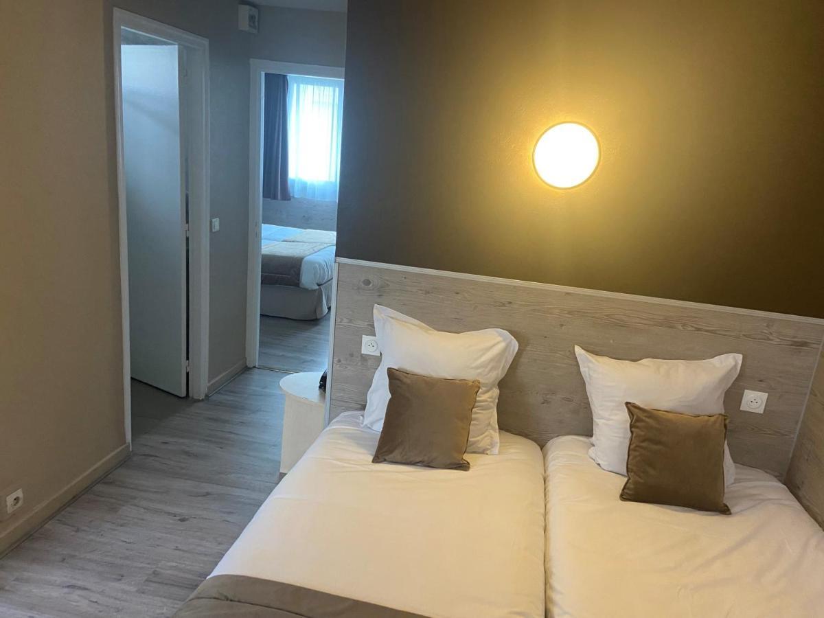 Contact Hotel Foch เบอซองซง ภายนอก รูปภาพ